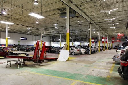 Brampton Automall Collision Centre